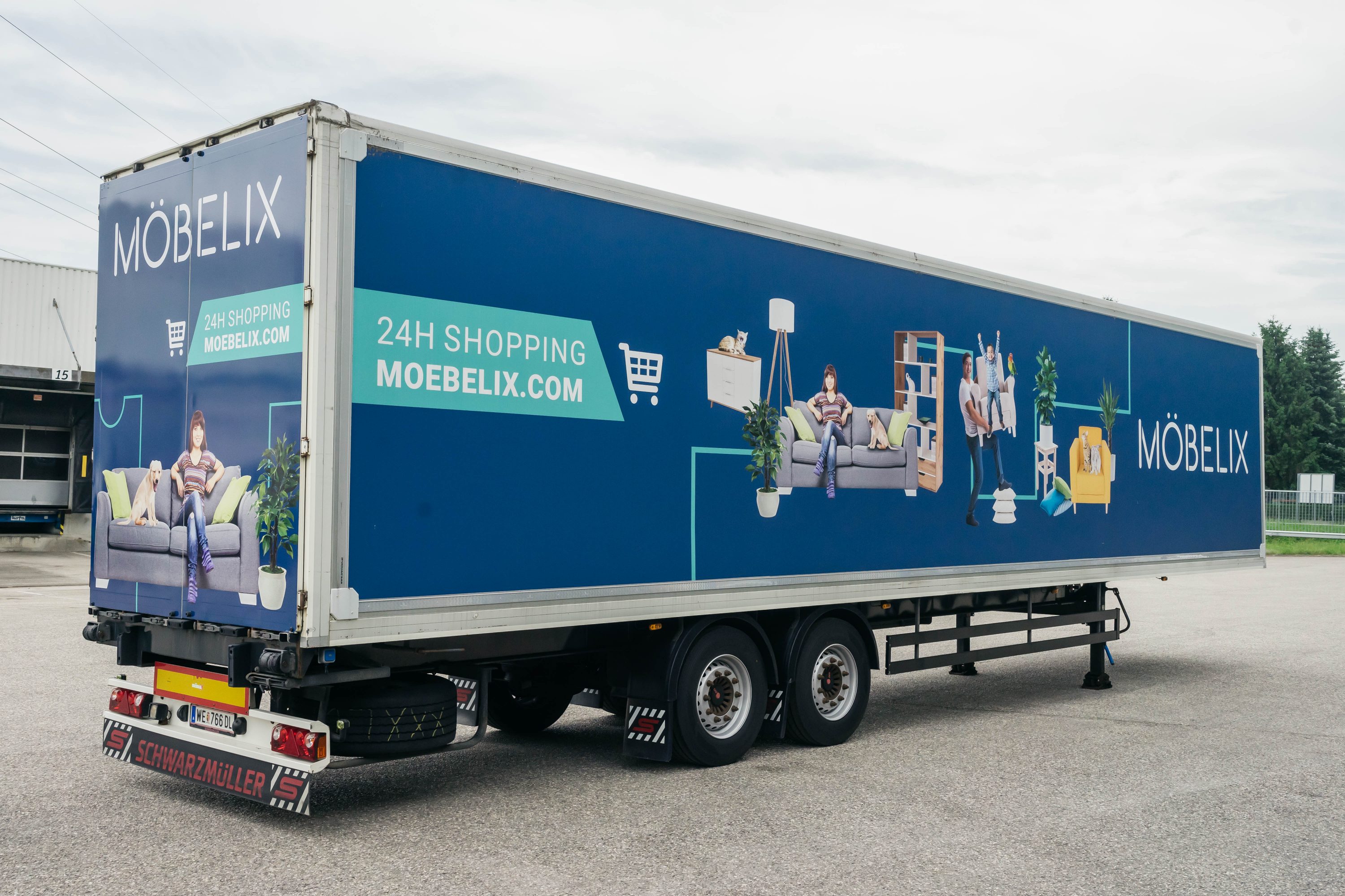 Fleet media: How does an advert fit on a truck?